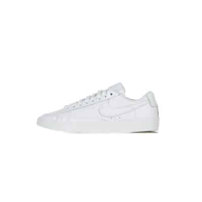 Blazer Low LE Dames Sneaker Nike , White , Dames