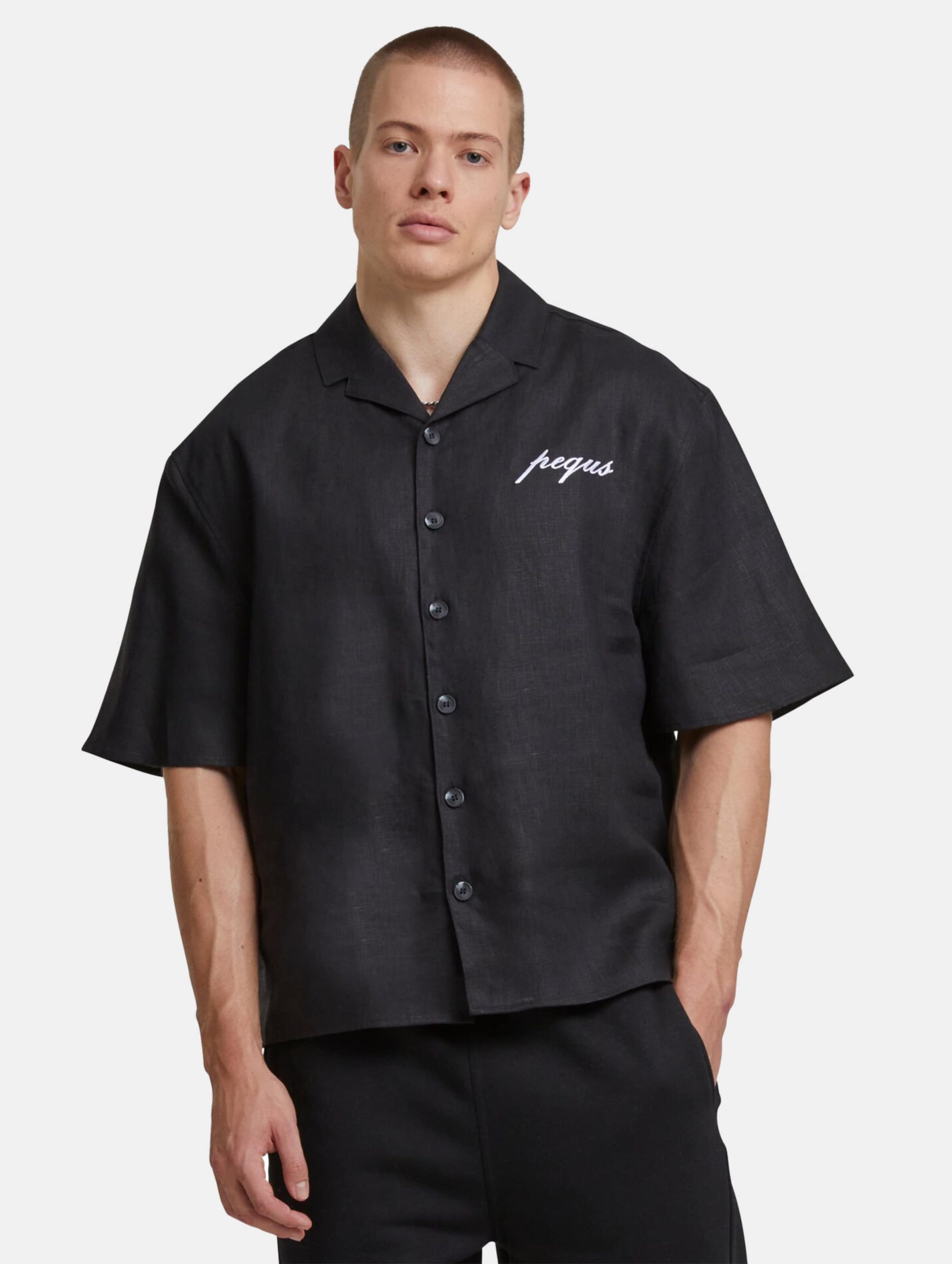 PEQUS Chest Logo Linen Hemd
