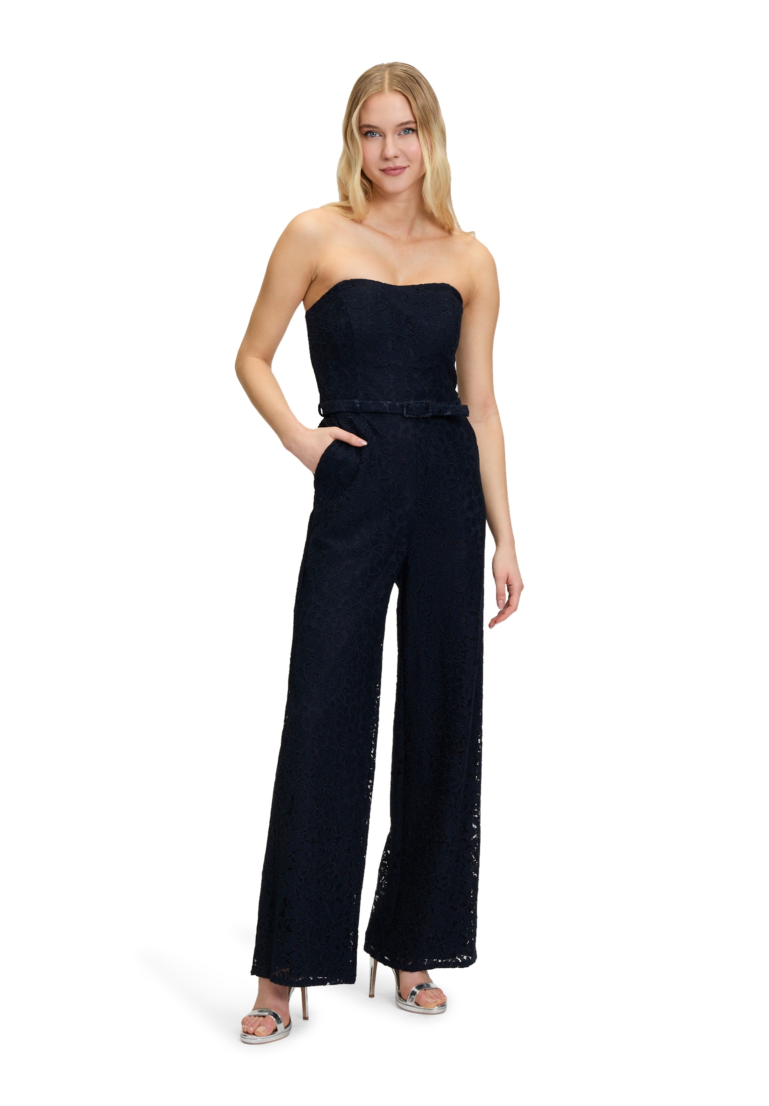 Vera Mont Overall "Vera Mont Jumpsuit mit Spitze", (1 tlg.), Gürtel