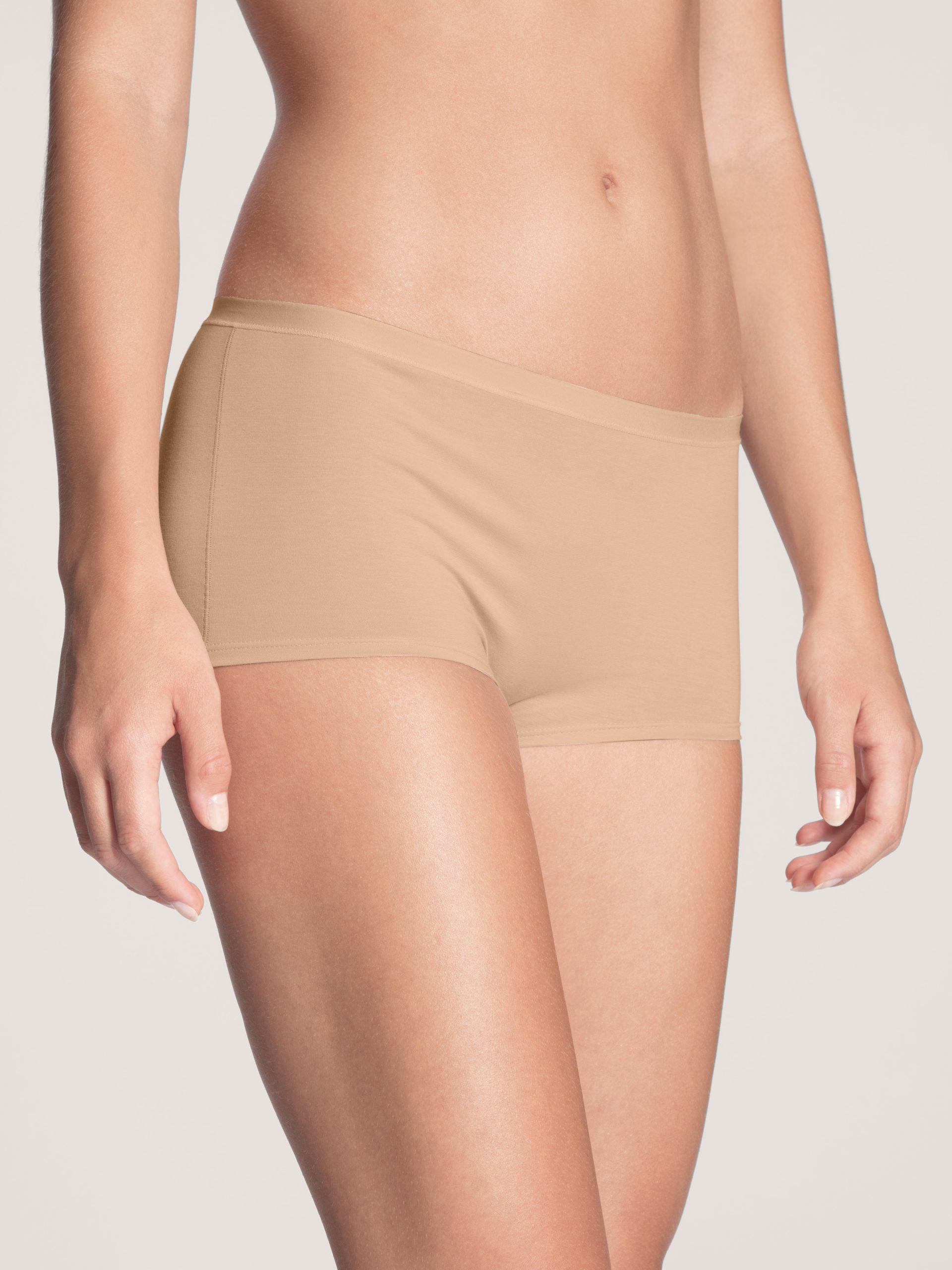 CALIDA Panty "Natural Comfort", mit natürlichem Glanz und glattem Griff