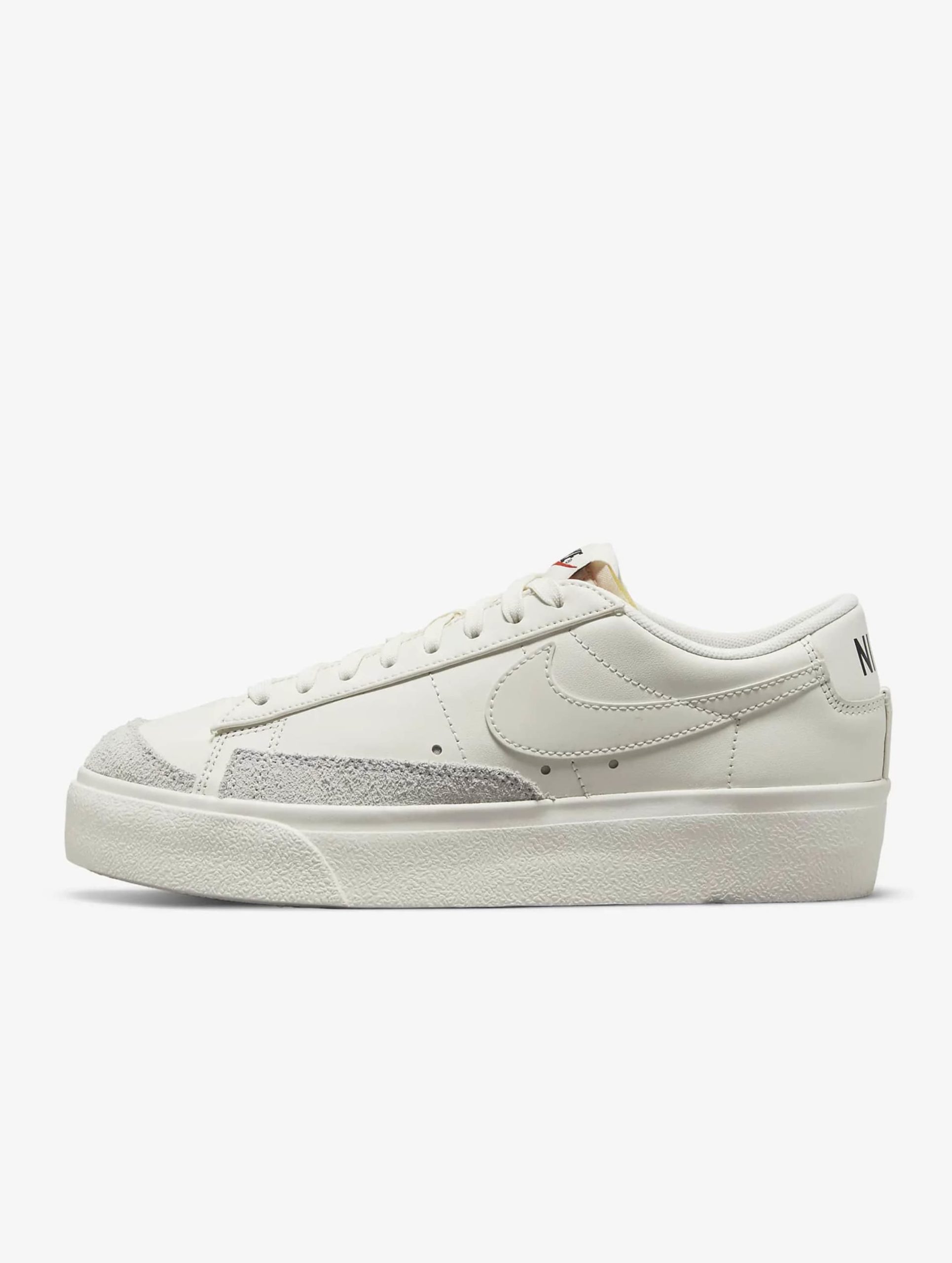 Nike Blazer LoPlatform Schuh