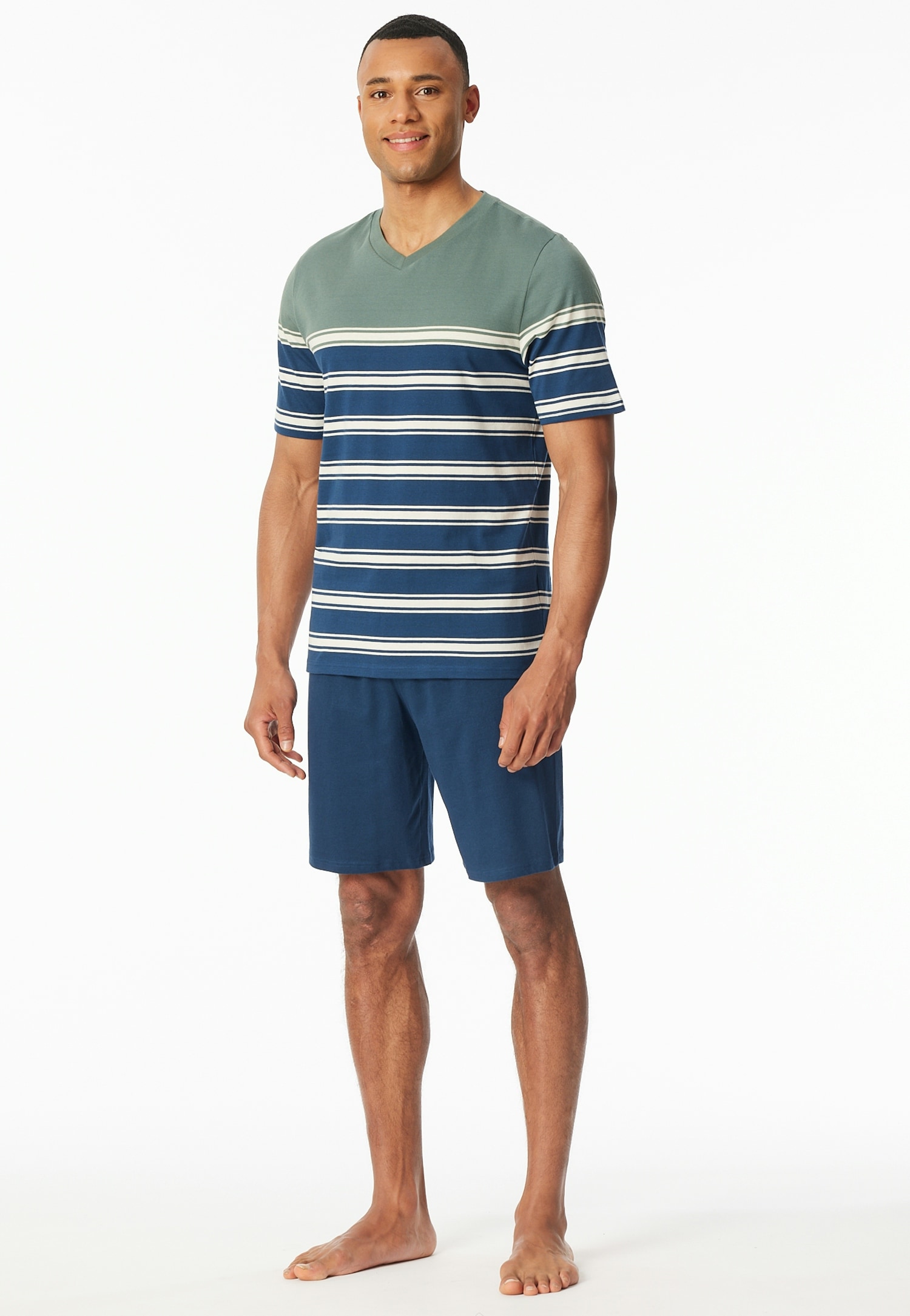 Schiesser Shorty ""Casual Nightwear"", (2 tlg.), Shirt mit V-Ausschnitt und platzierten Ringeln