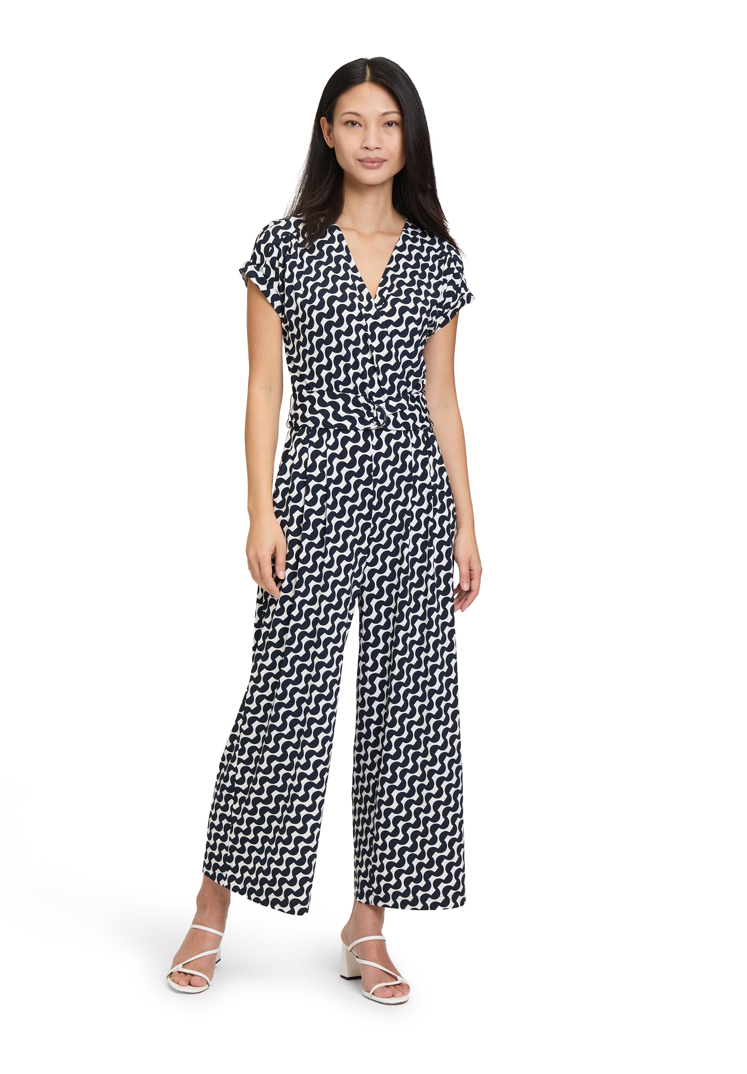 Betty Barclay Overall "Betty Barclay Jumpsuit mit Eingrifftaschen", (1 tlg.), Form