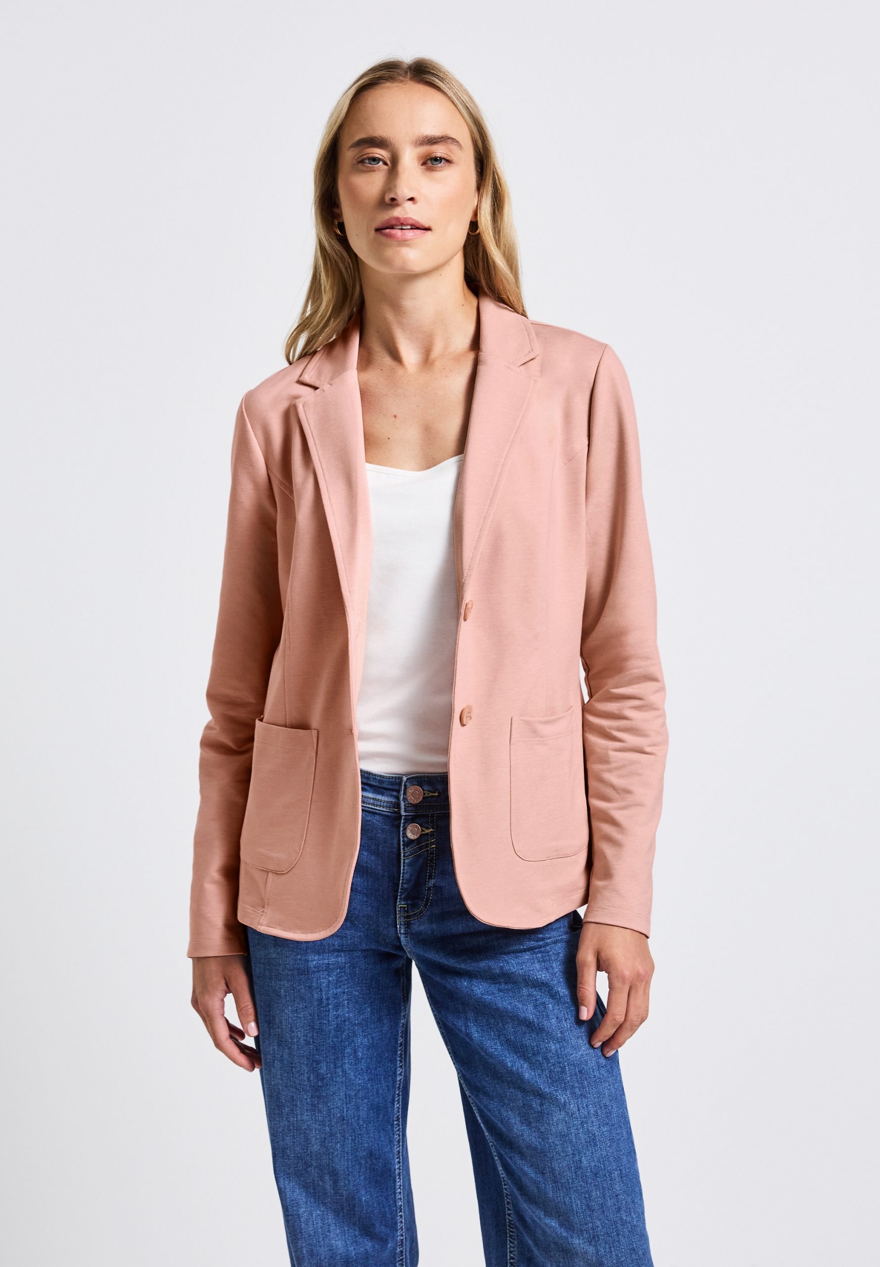 STREET ONE Kurzblazer, aus Baumwolle mit Stretchanteil