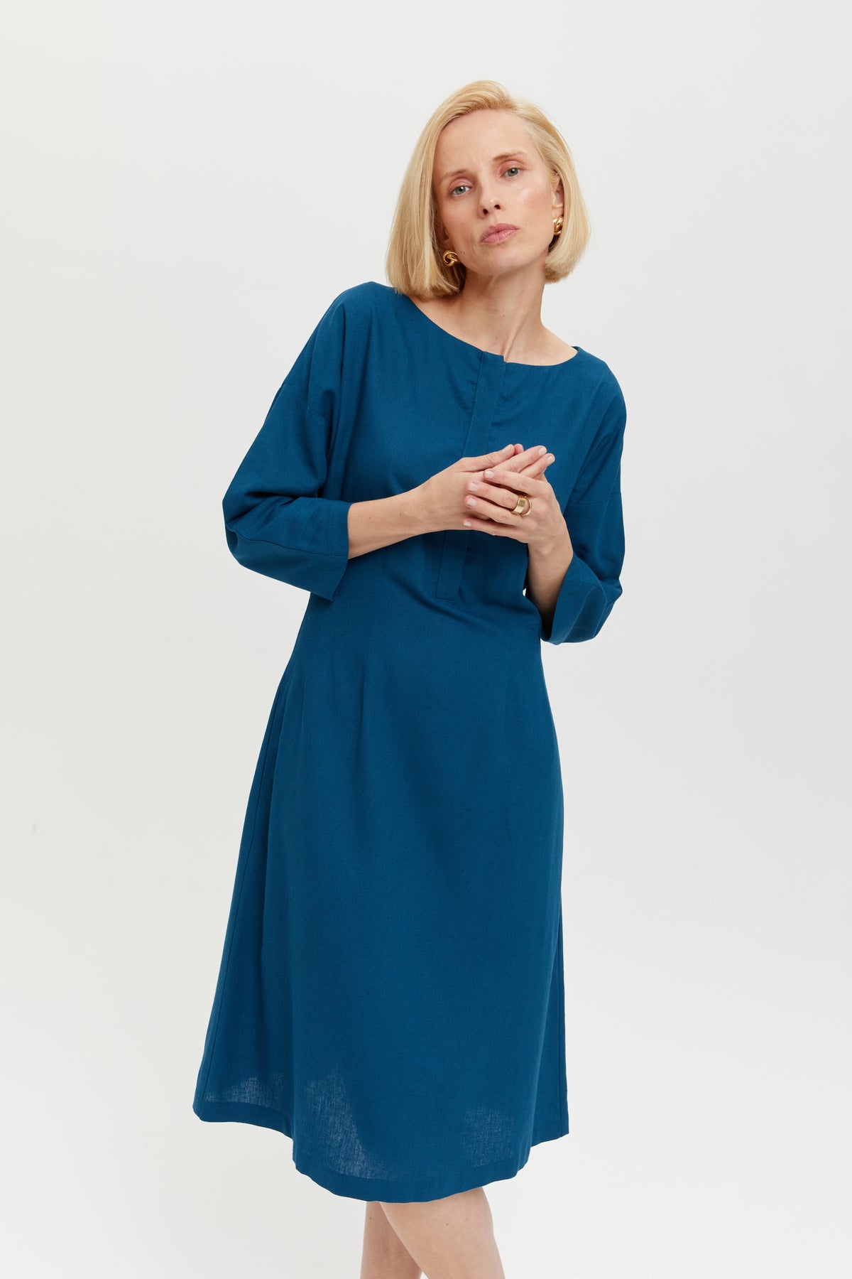 AYANI Damen vegan Kleid Lusin Petrol Blau