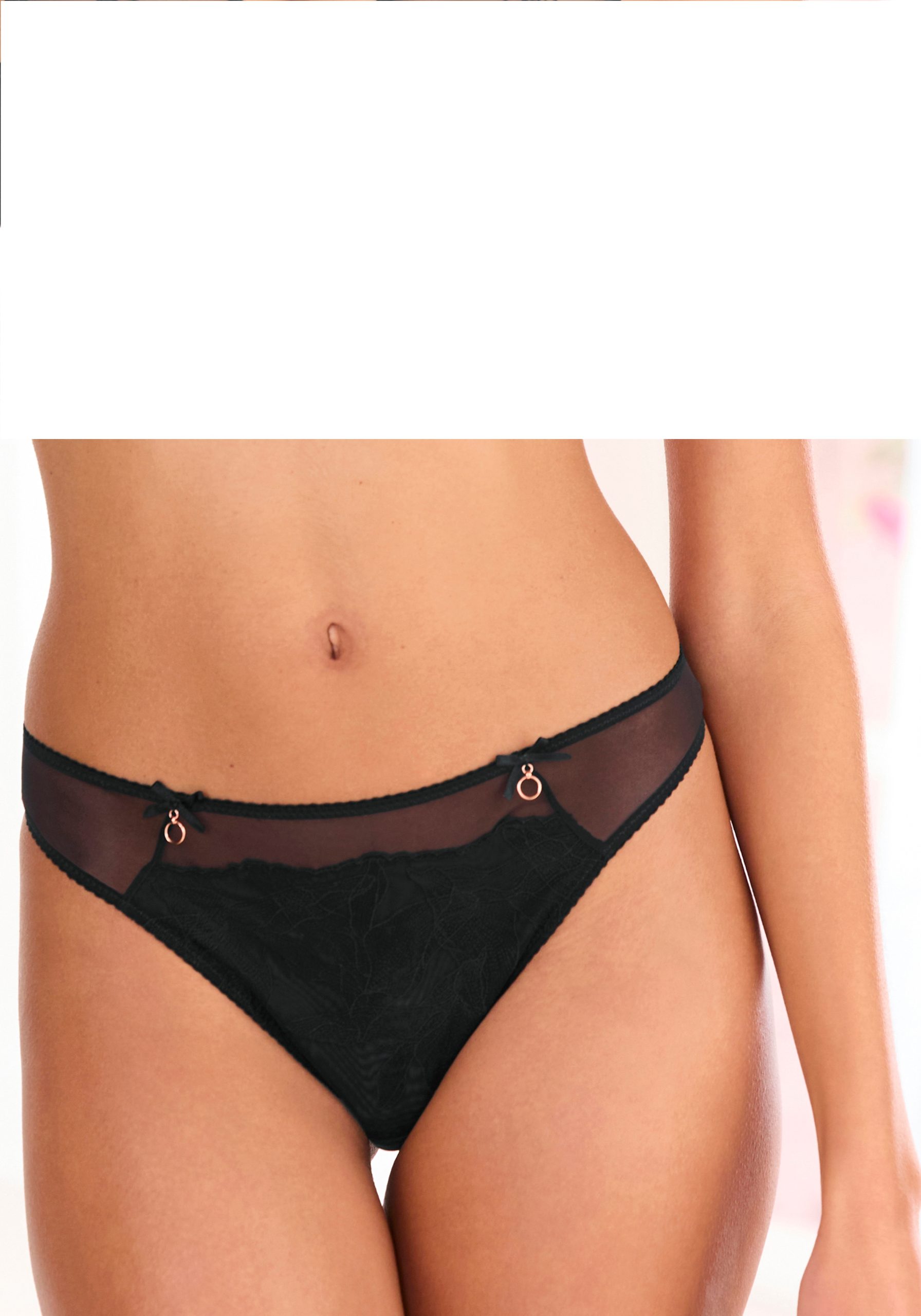 LASCANA String, aus Mesh mit hauchzarter Stickerei, transparente Unterwäsche