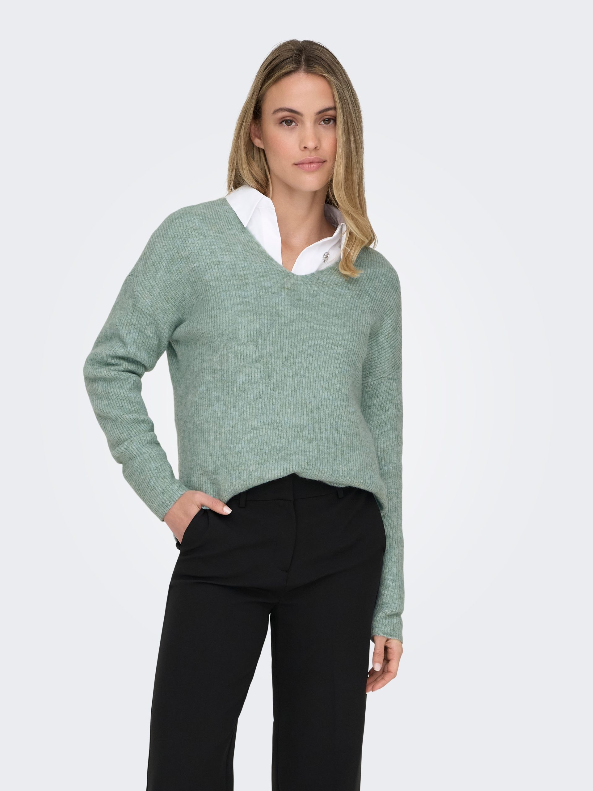 ONLY V-Ausschnitt-Pullover "ONLCAMILLA V-NECK L/S PULLOVER KNT NOOS"
