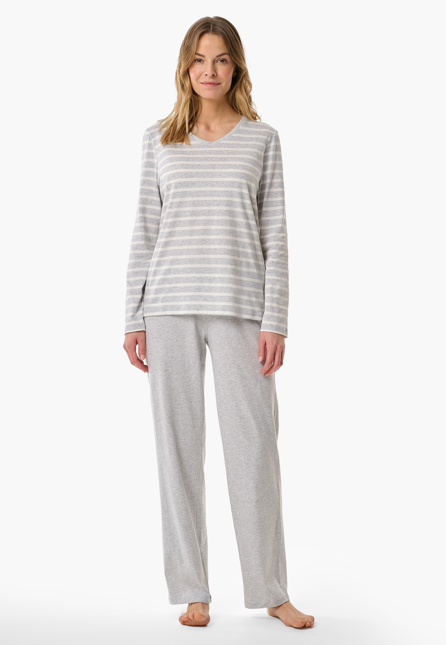 Schiesser Schlafanzug "Casual Essentials", (2 tlg.), Baumwolle, V-Ausschnitt, langärmelig