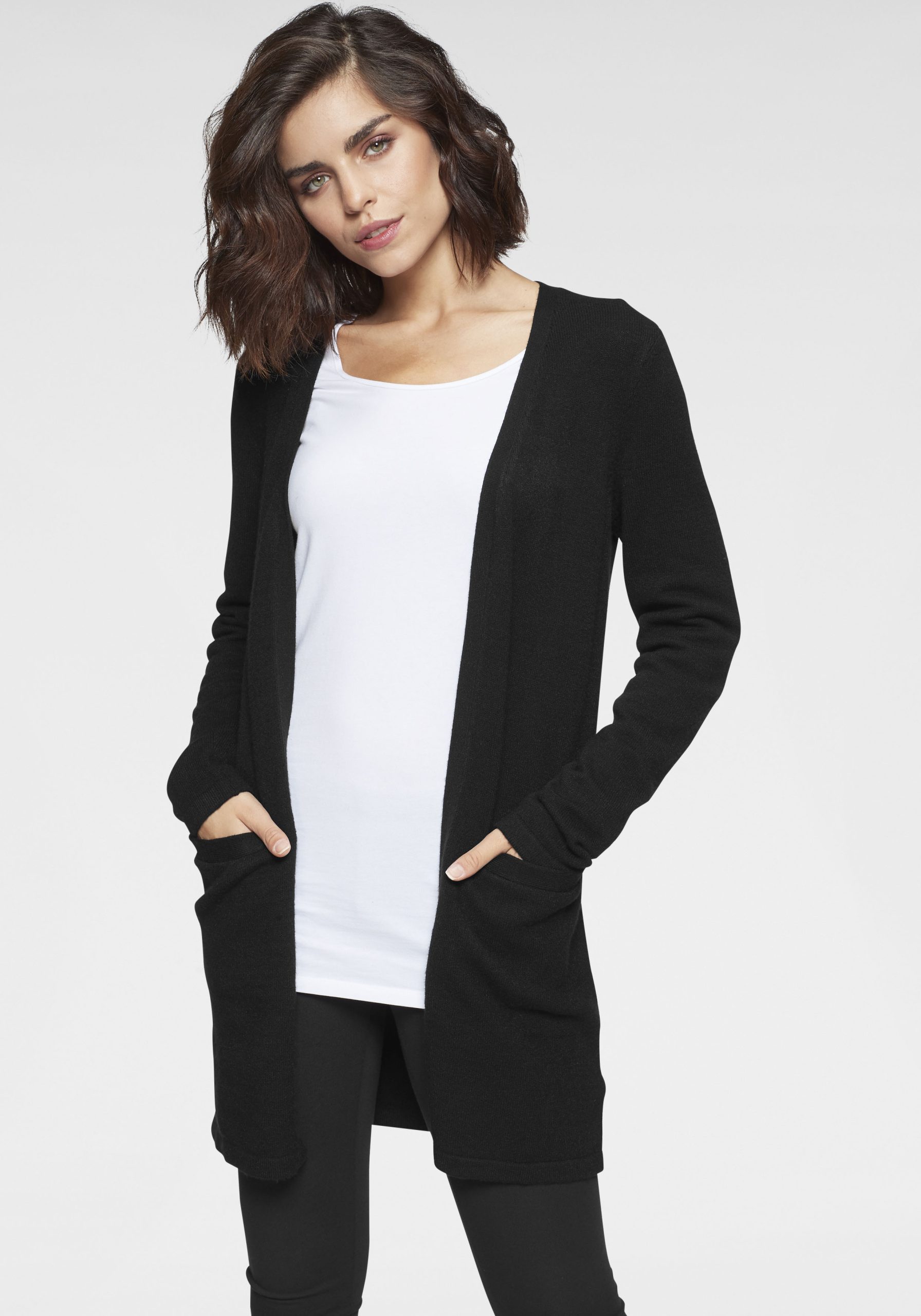 Tamaris Strickjacke, mit Taschen