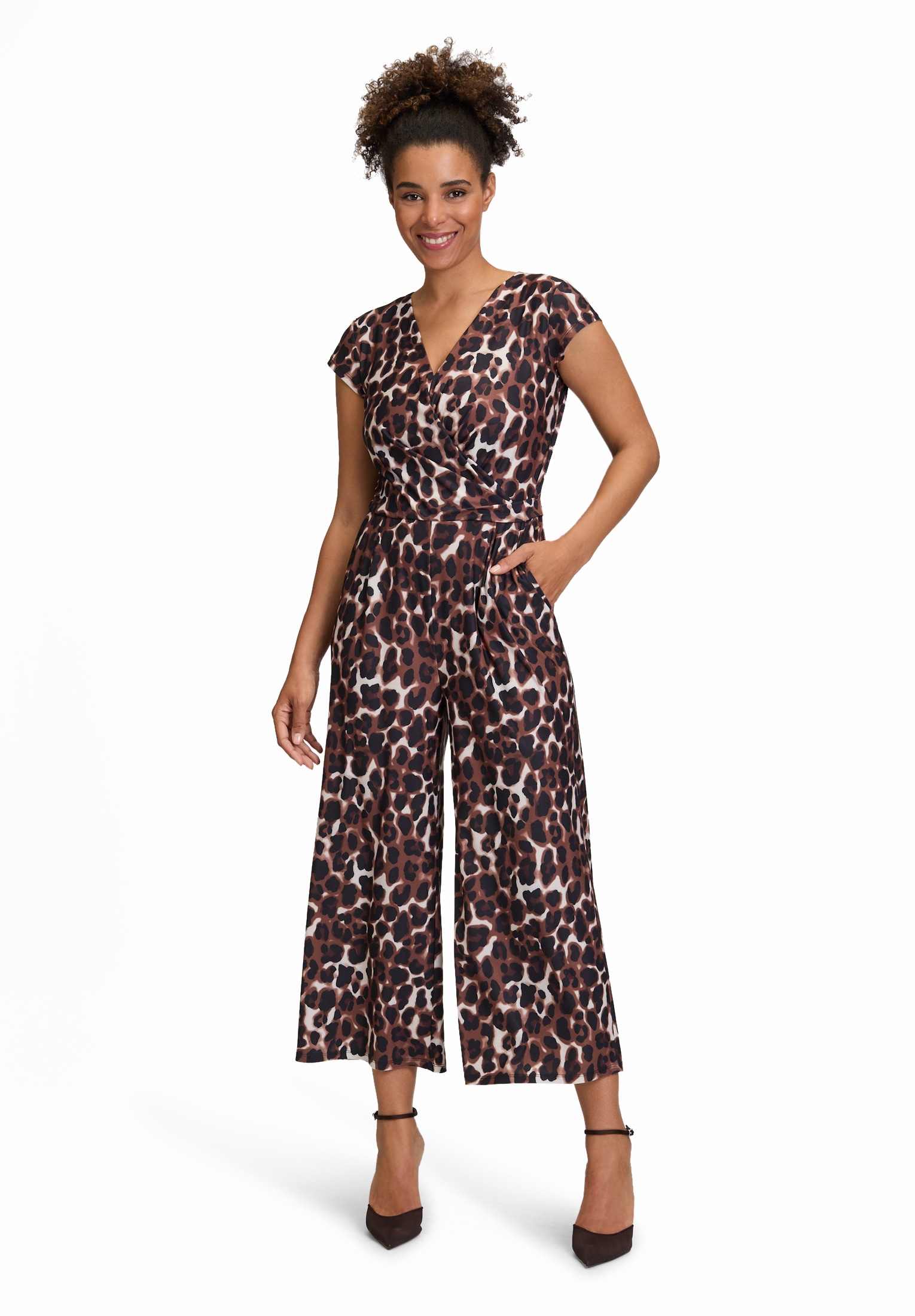 Betty&Co Overall "Damen Jumpsuit kurzarm" 1 tlg. Falten