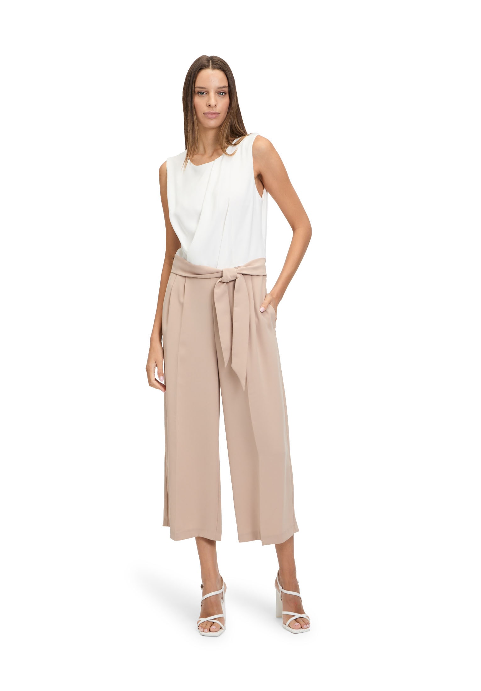 Betty&Co Overall "Damen Jumpsuit ohne Arm" 1 Stk. tlg. Falten