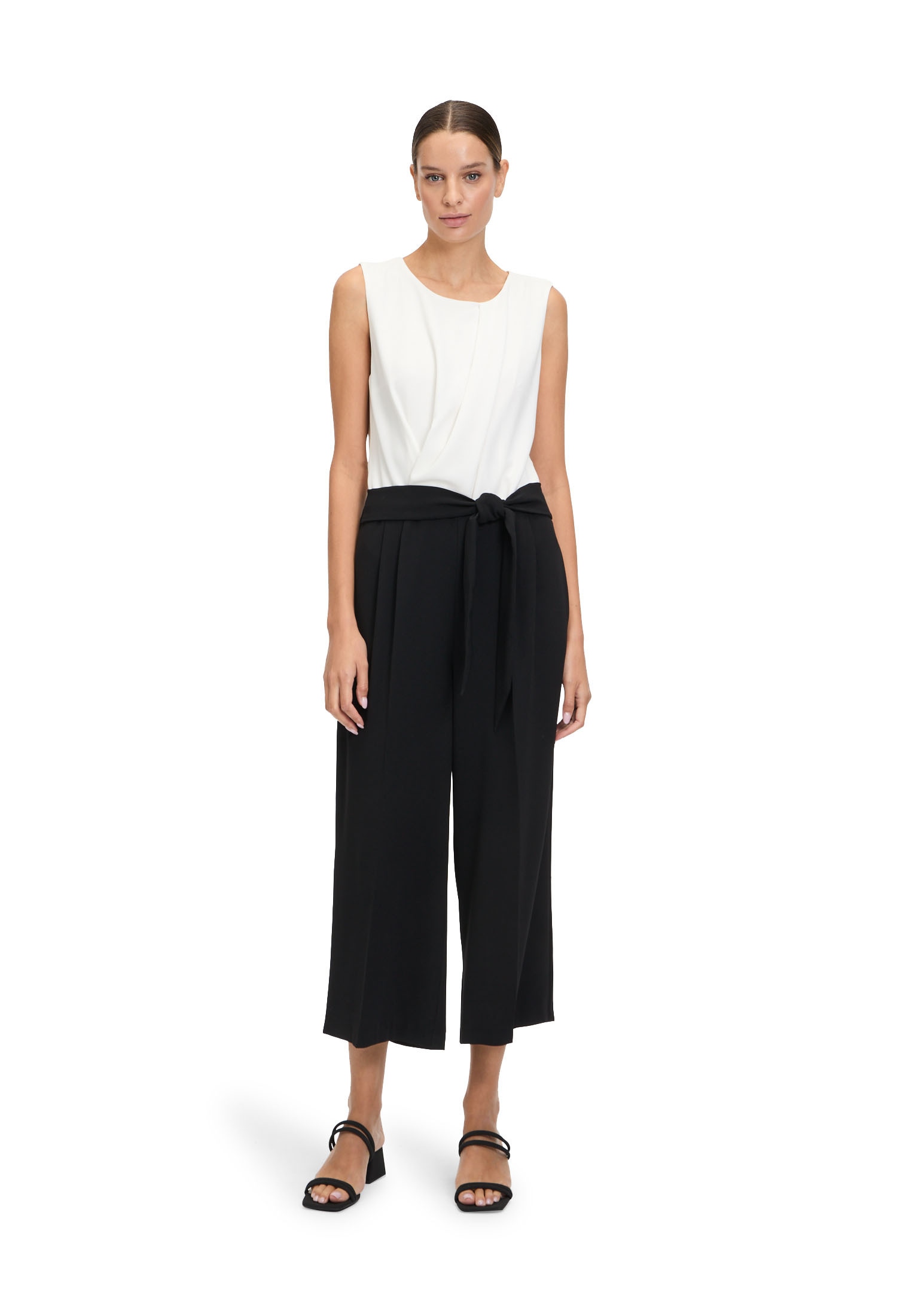 Betty&Co Overall "Damen Jumpsuit ohne Arm" 1 Stk. tlg. Falten