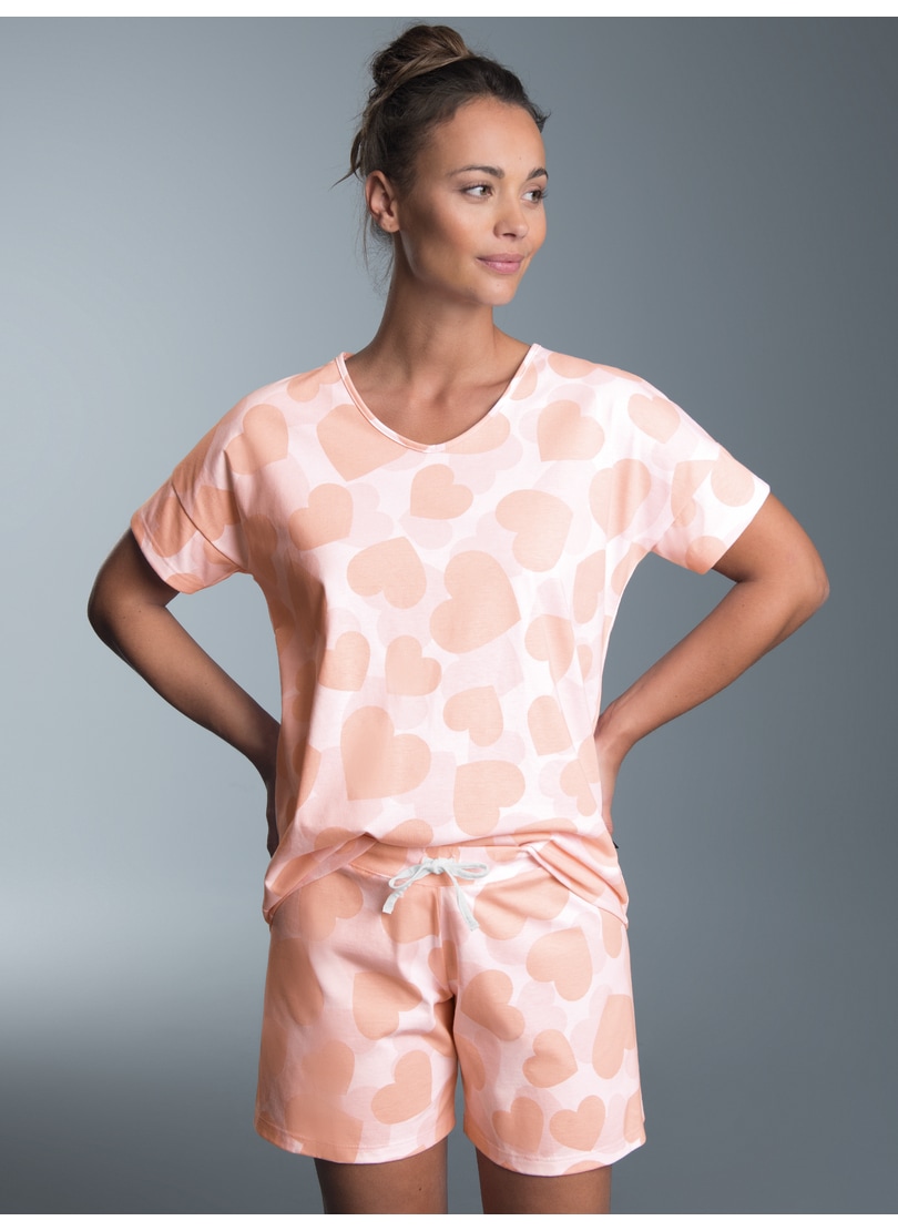 Trigema Schlafanzug "TRIGEMA Kurzer Schlafanzug mit Allover-Herzchen-Muster" 1 Stk. tlg.