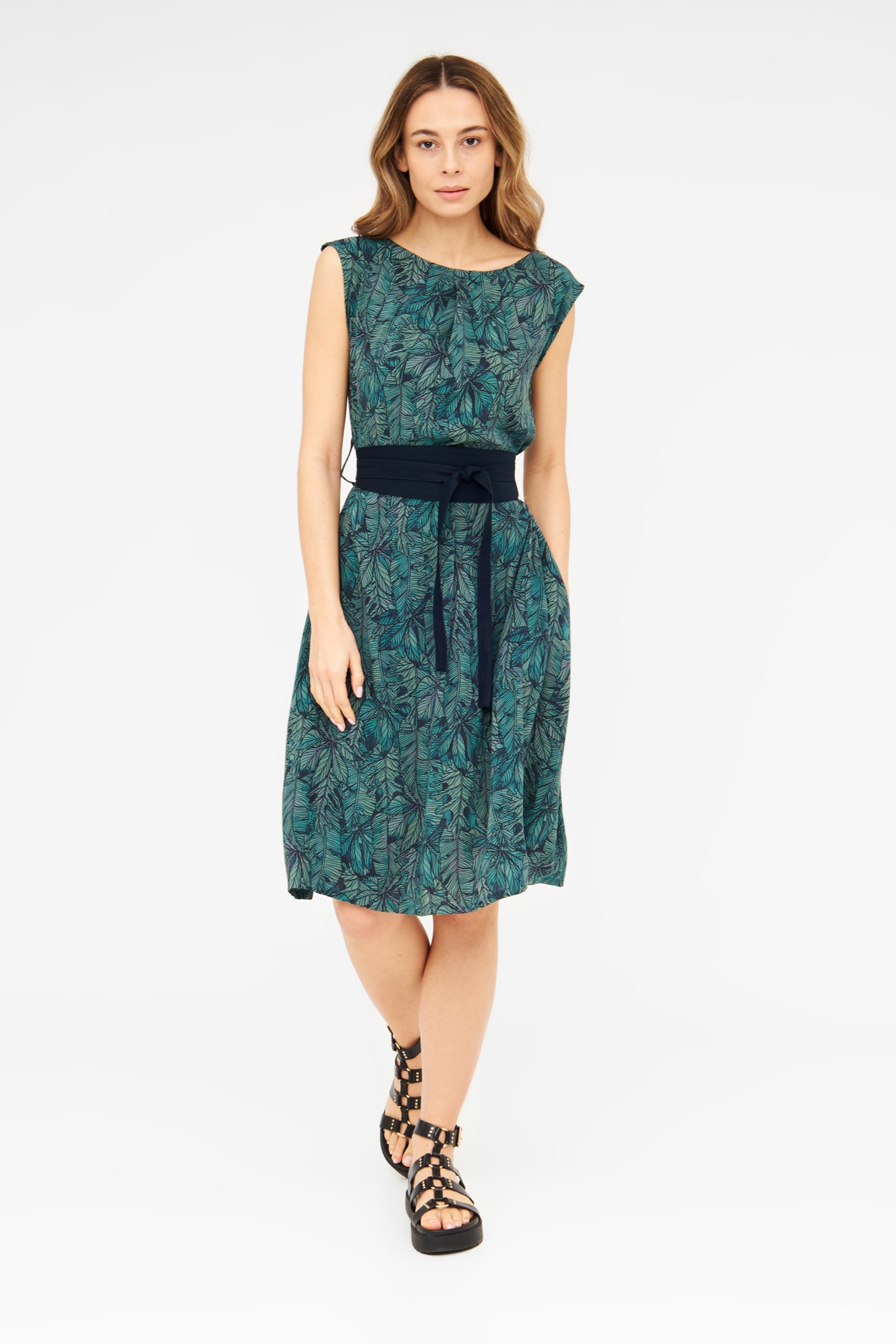 Widda Damen vegan Kleid Adele Forest Print Blau