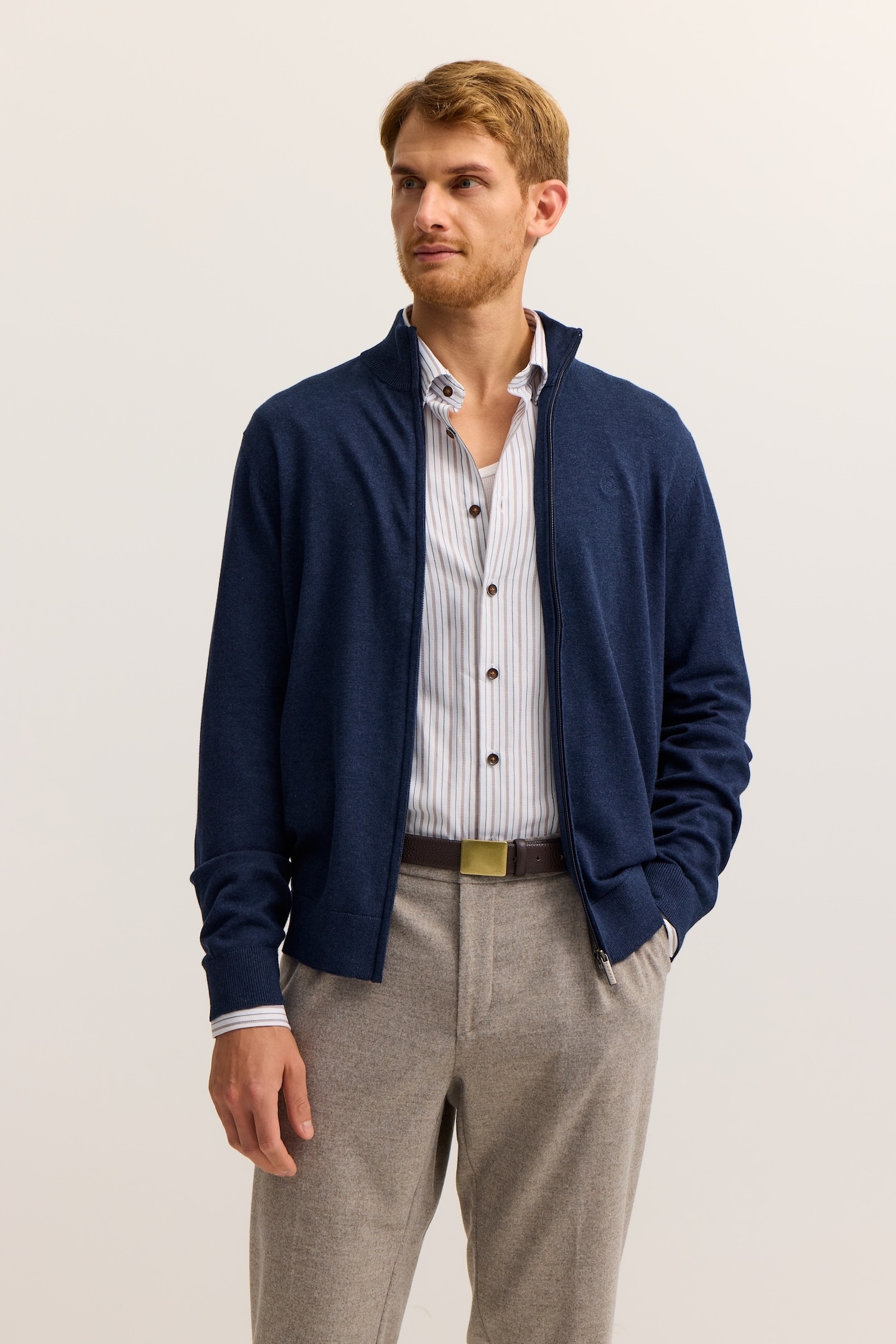 bugatti Strickjacke "Regular Fit" aus Baumwolle mit Stehkragen