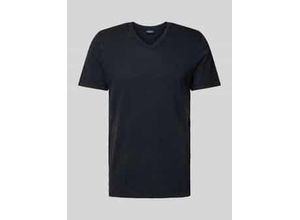T-Shirt mit V-Ausschnitt