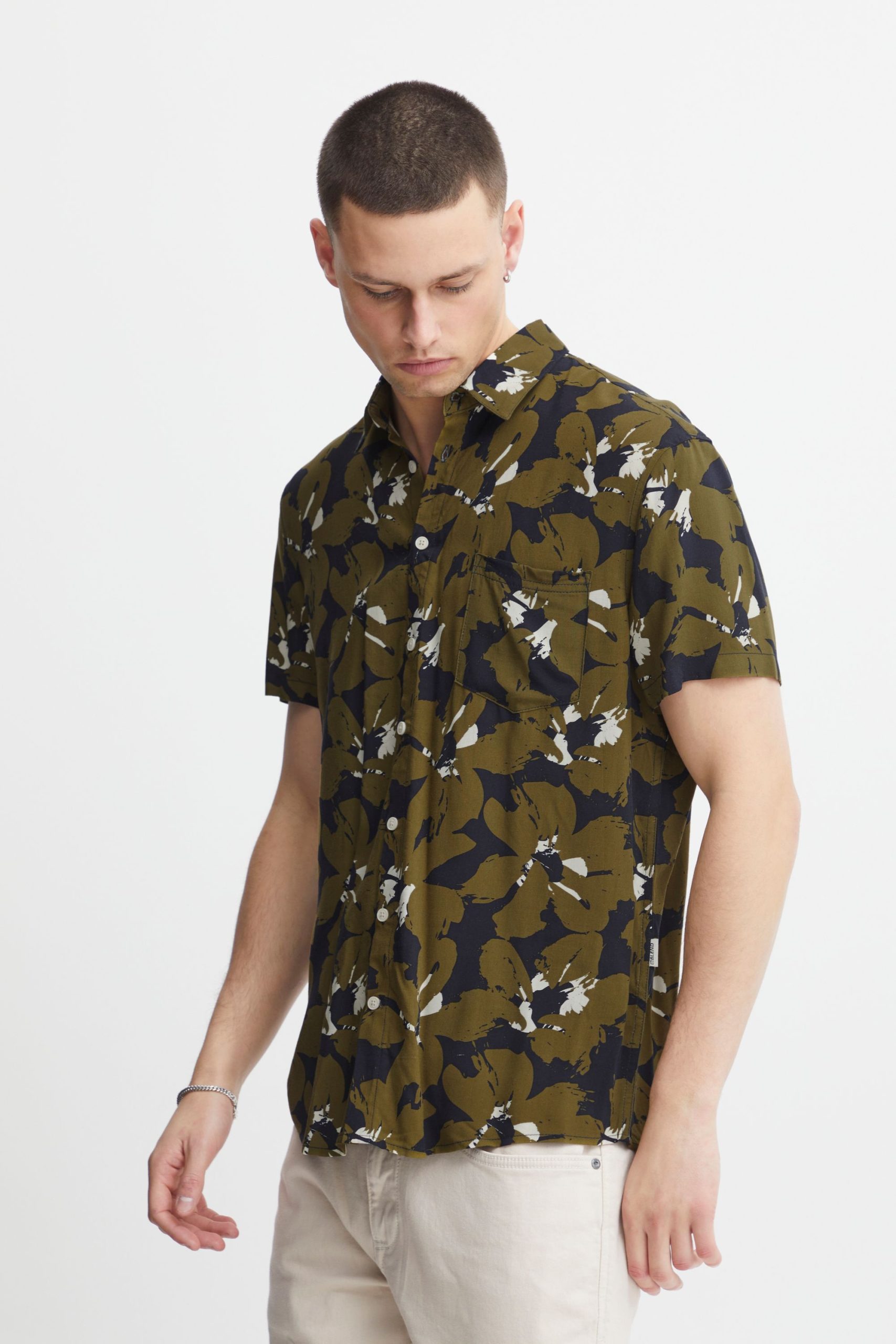 Blend Kurzarmhemd "BHShirt" Stilvolles Hemd mit kurzen Ärmeln