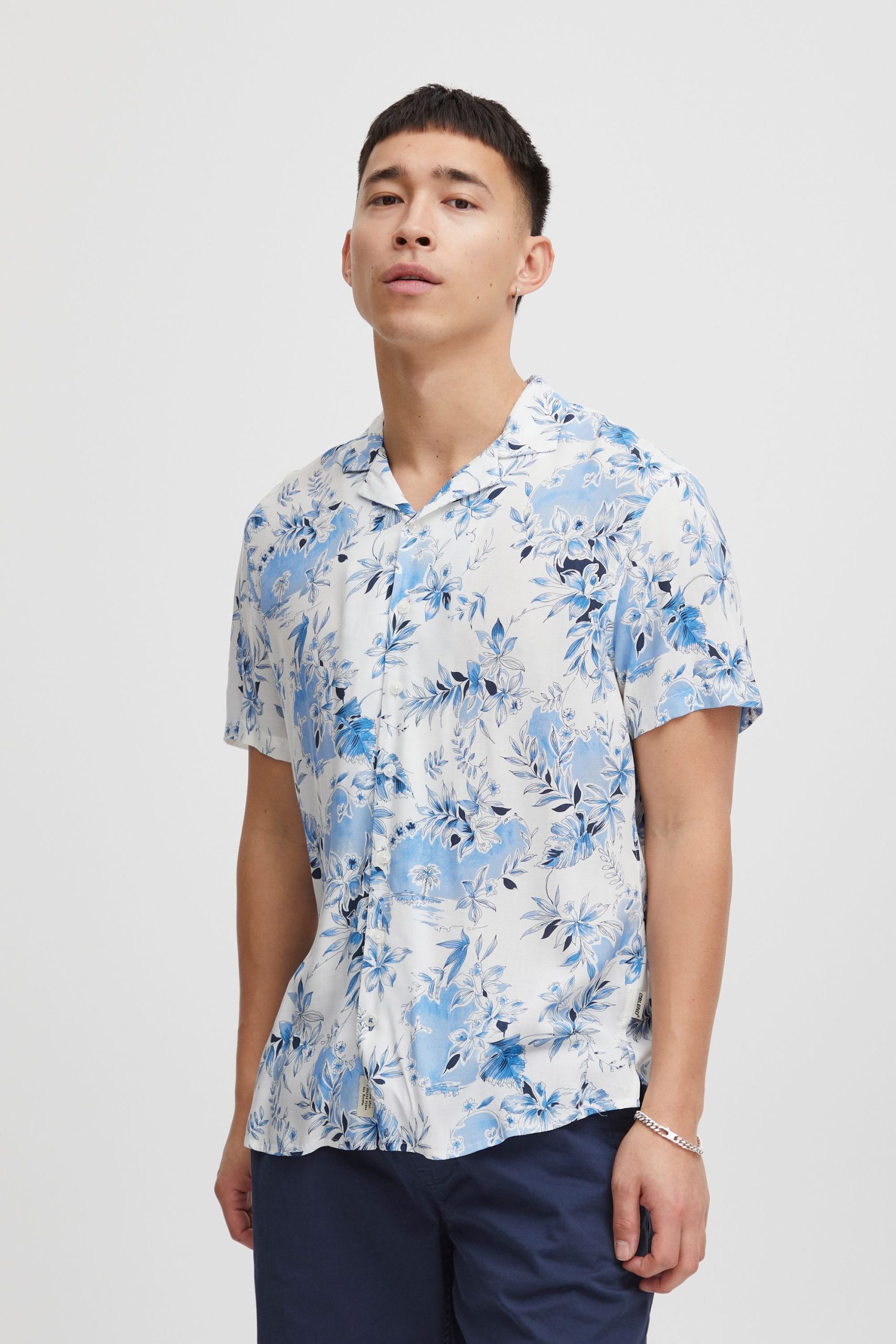 Blend Kurzarmhemd "BHShirt" Stilvolles Hemd mit kurzen Ärmeln