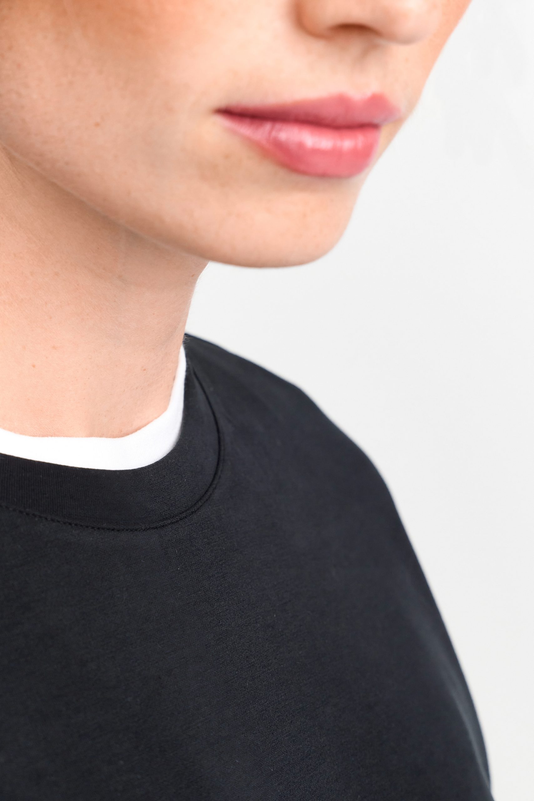 RICHROYAL Sweatshirt "2409 T Peach Crew", überschnittene Schultern, softer Griff, Rundhals