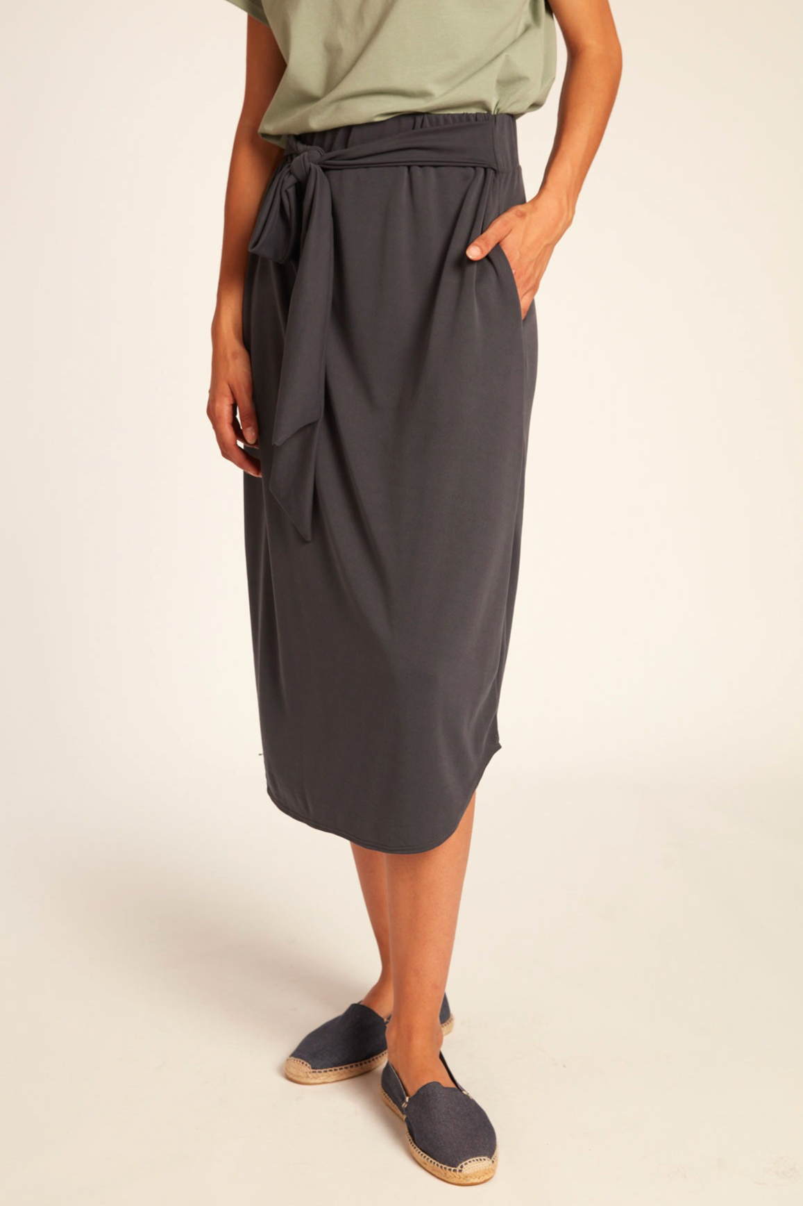 WiDDA Damen vegan Rock Tulpe Dunkelblau