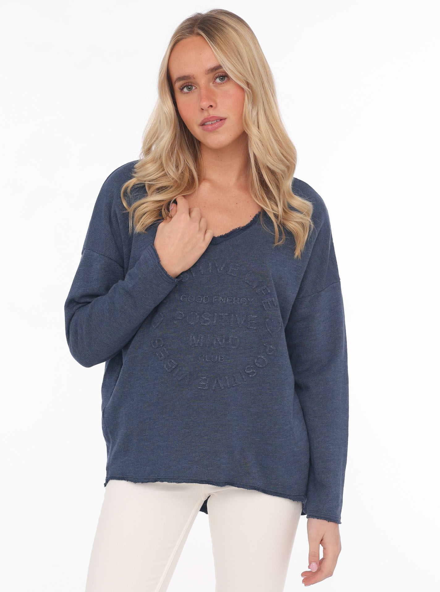 Zwillingsherz Sweatshirt ""Positive Mind"", ausgefranster V-Ausschnitt, Used Look, Langarm, Schriftzug