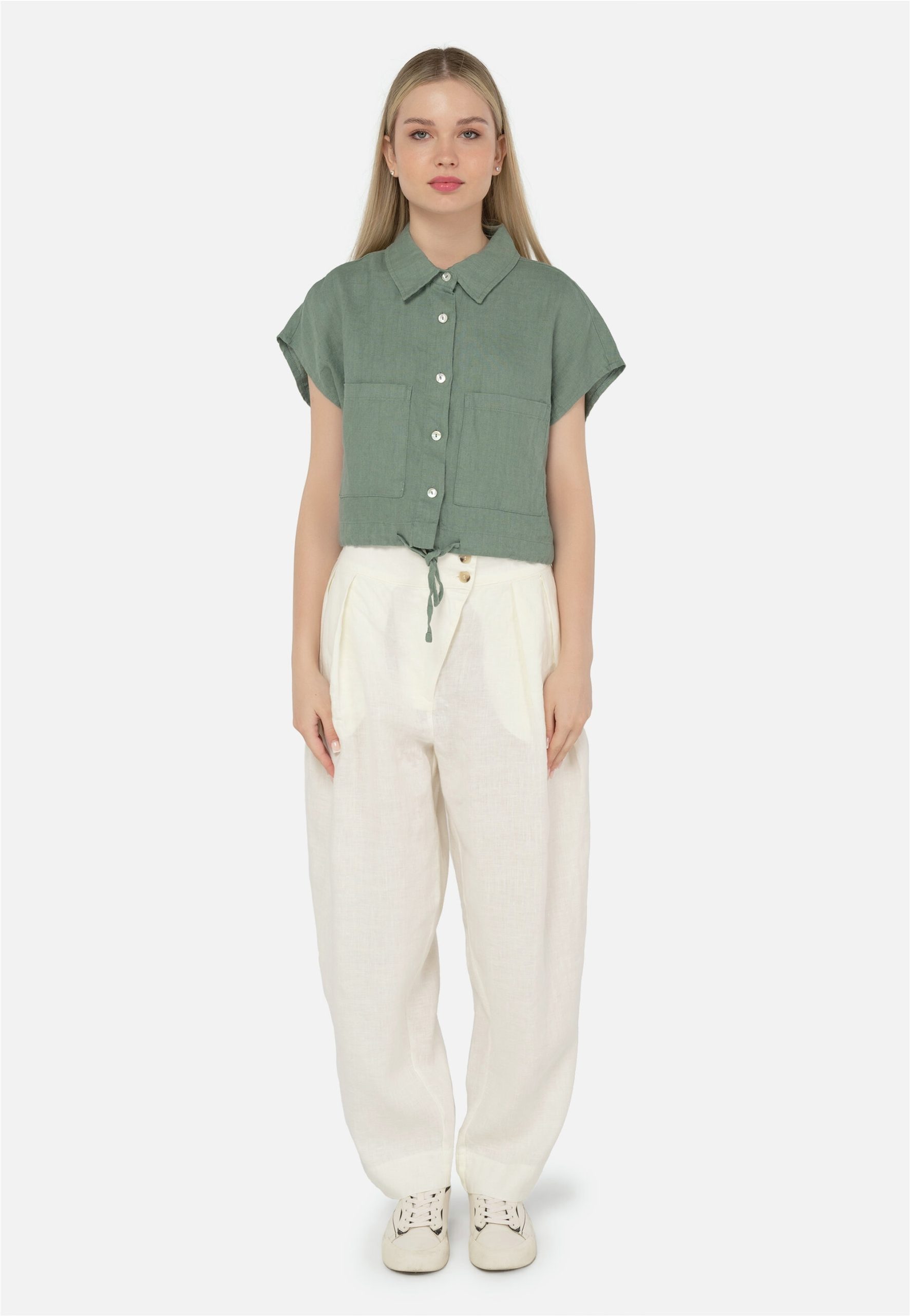 freshlions Klassische Bluse "Savannah" 1 mit lockerer Passform