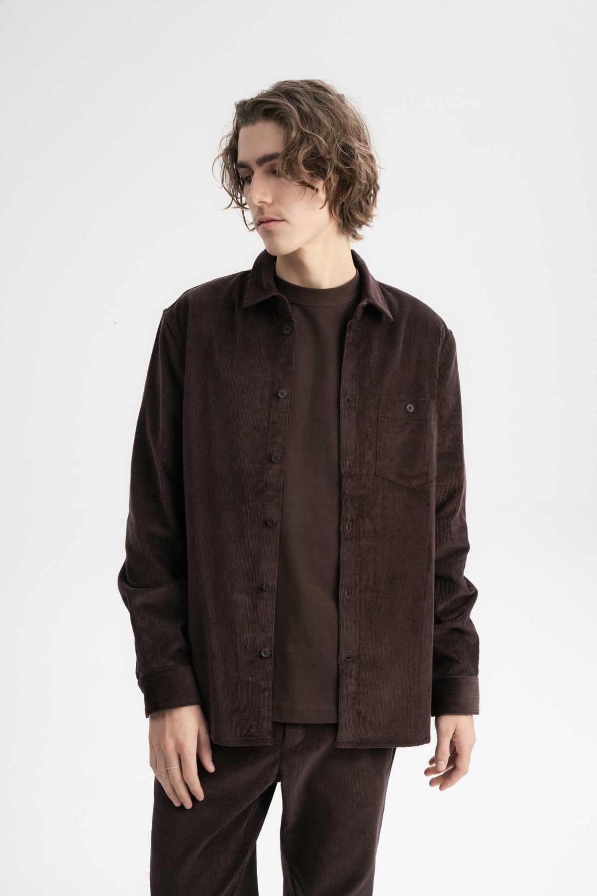 MELA Herren vegan Hemd Corduroy Nimit Braun