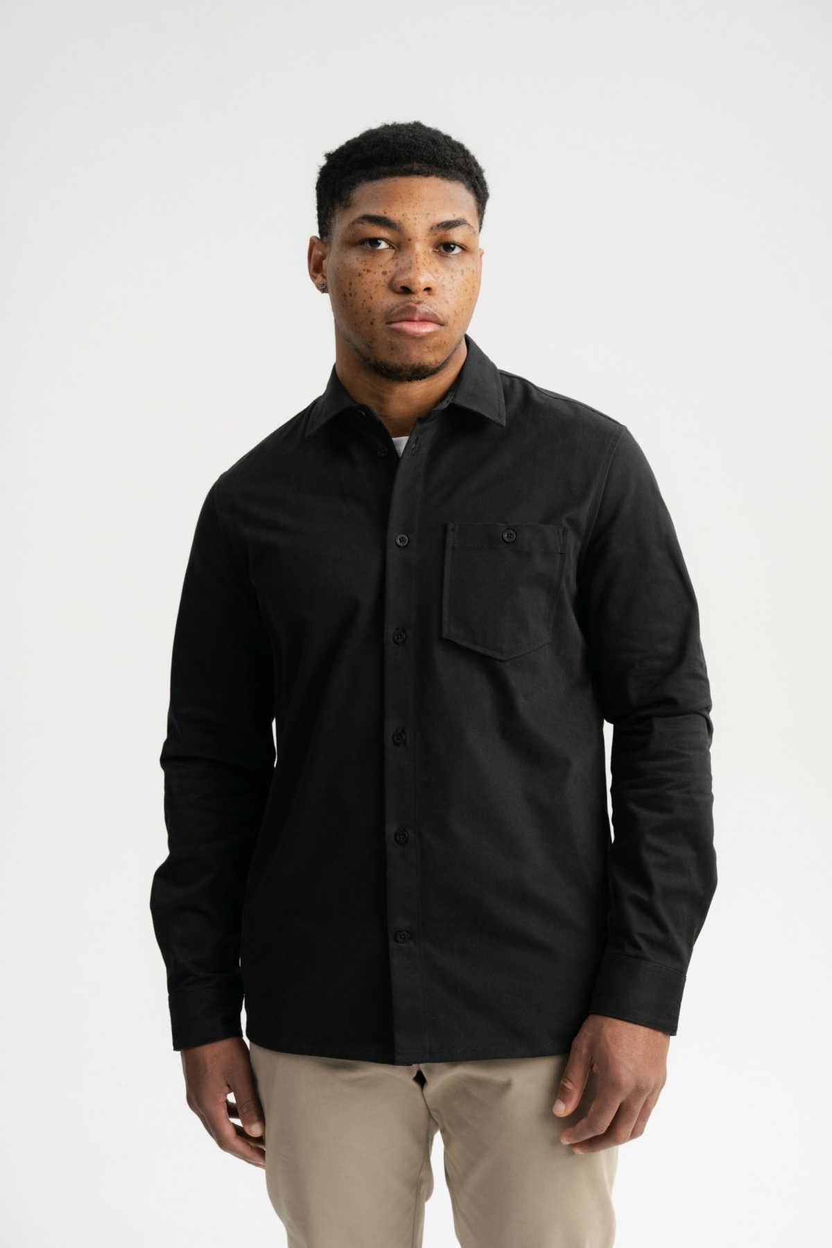 MELA Herren vegan Twill Hemd Ashutosh Schwarz