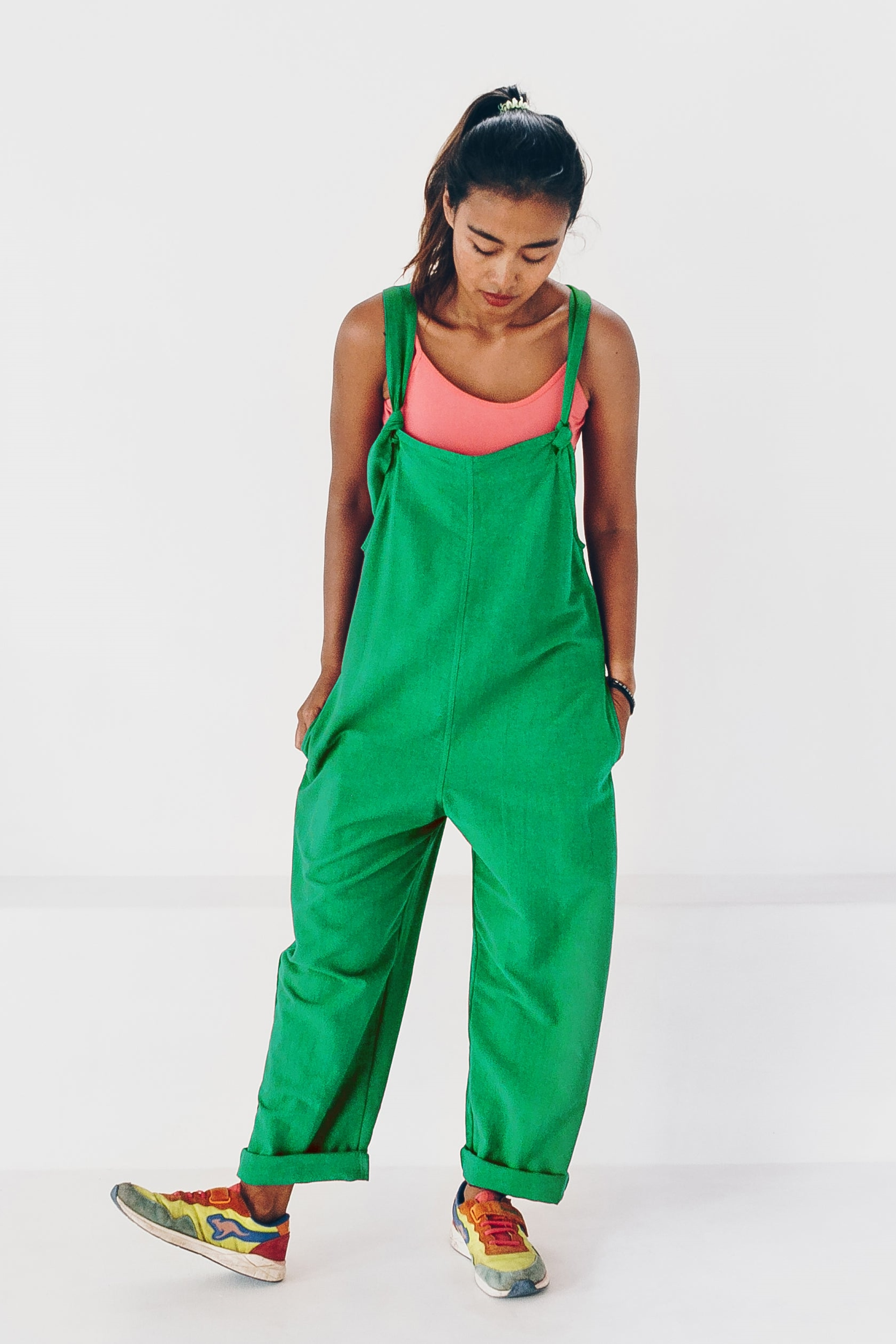 The Driftwood Tales Damen vegan Jumpsuit Upcycled 100% Leinen Grün